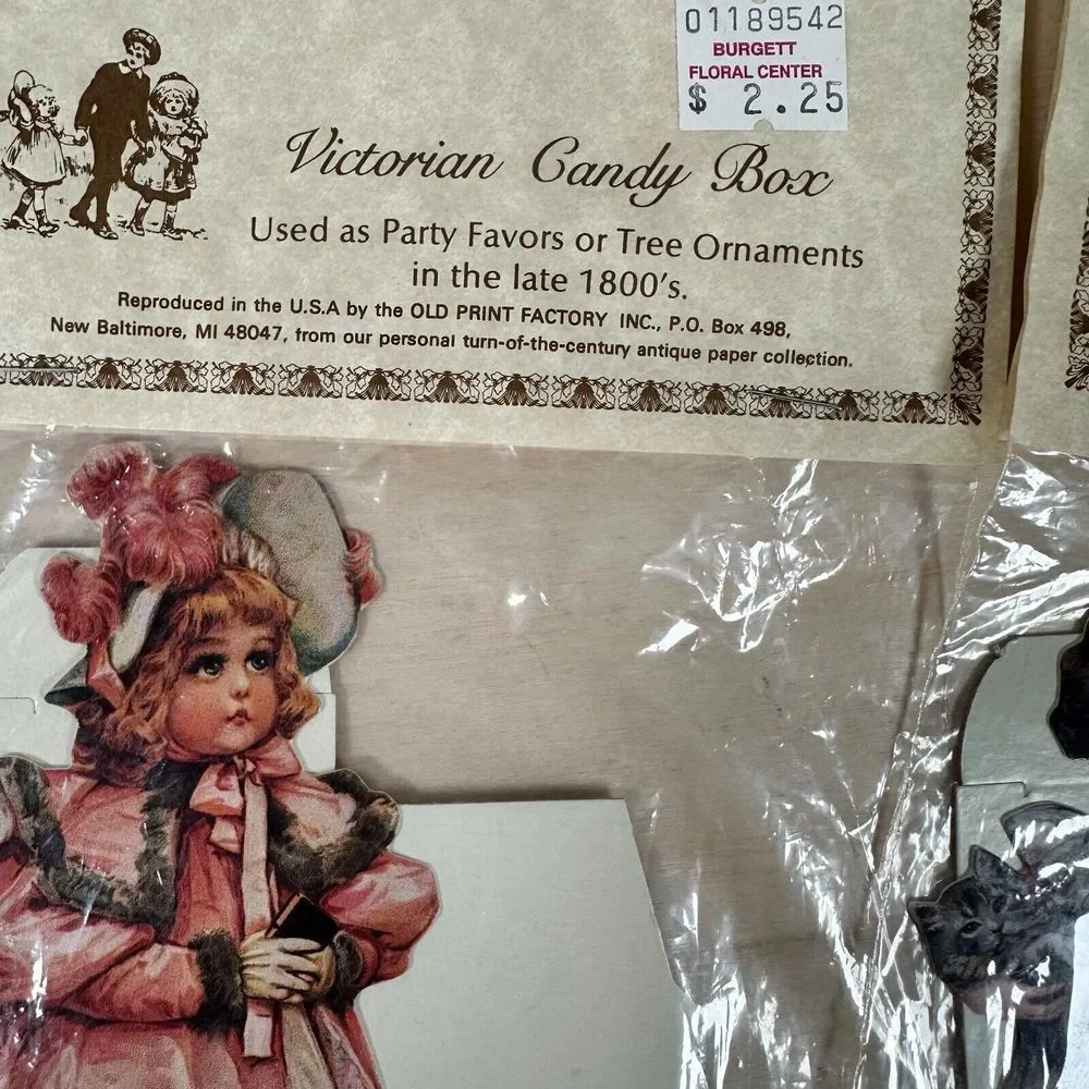 Vintage‎ Lot Victorian Candy Box Turn of Century Die Cut Reproduction Red Riding